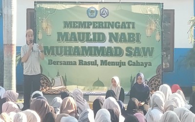 SMKN 3 PROBOLINGGO MEMPERINGATI MAULID NABI MUHAMMAD SAW